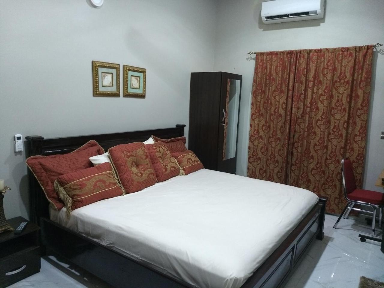 The Winford Boutique Hotel Achimota Taifa Exterior photo